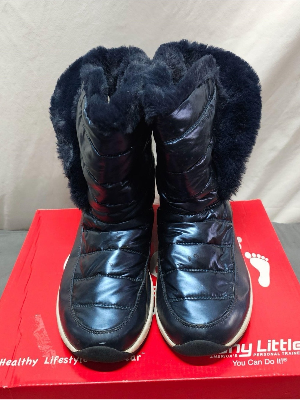 Women's Black Faux-Fur Winter Boots - Insulated Comfort